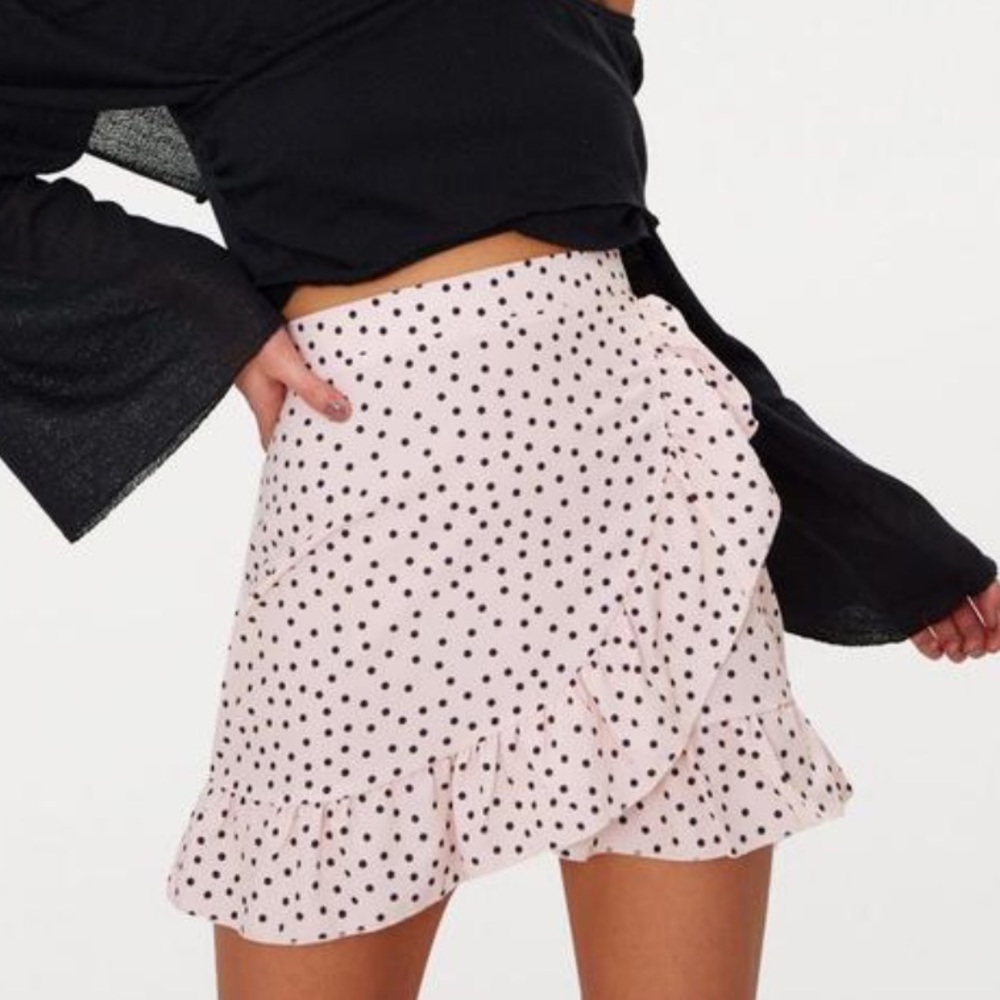 NWT Pretty Little Thing Polk Dot Skirt